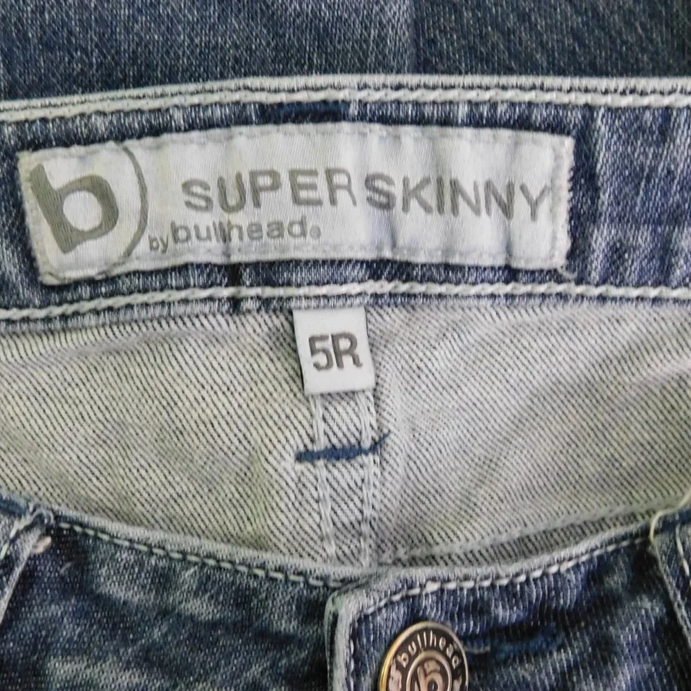 Bullhead brand item